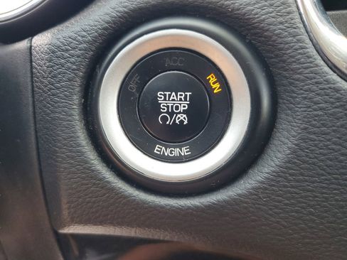 Used 2015 Dodge Durango Limited w/ Premium Group AWD/4WD image 22