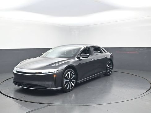 Used 2024 Lucid Air Pure RWD image 38
