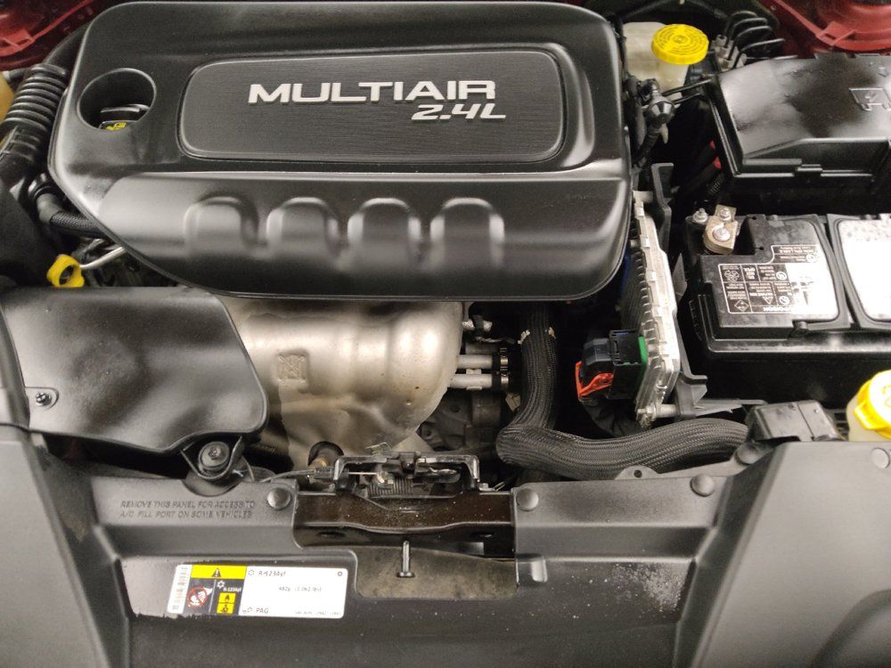 Used 2017 Jeep Cherokee Sport FWD image 30