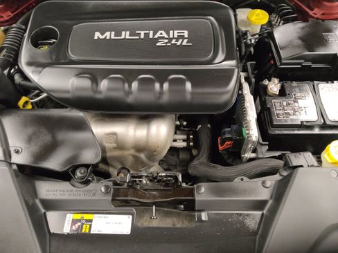 Used 2017 Jeep Cherokee Sport FWD image 30