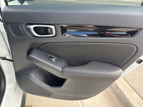 Used 2023 Honda Civic Sport Touring image 18