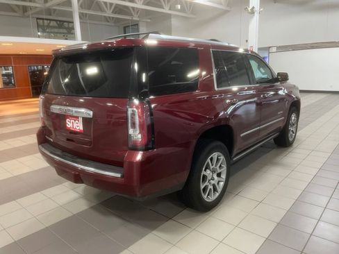 Used 2019 GMC Yukon Denali AWD/4WD image 3