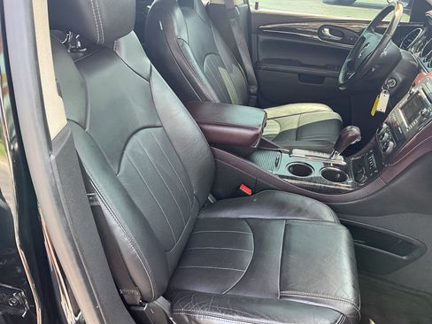 Used 2017 Buick Enclave Leather AWD/4WD image 16