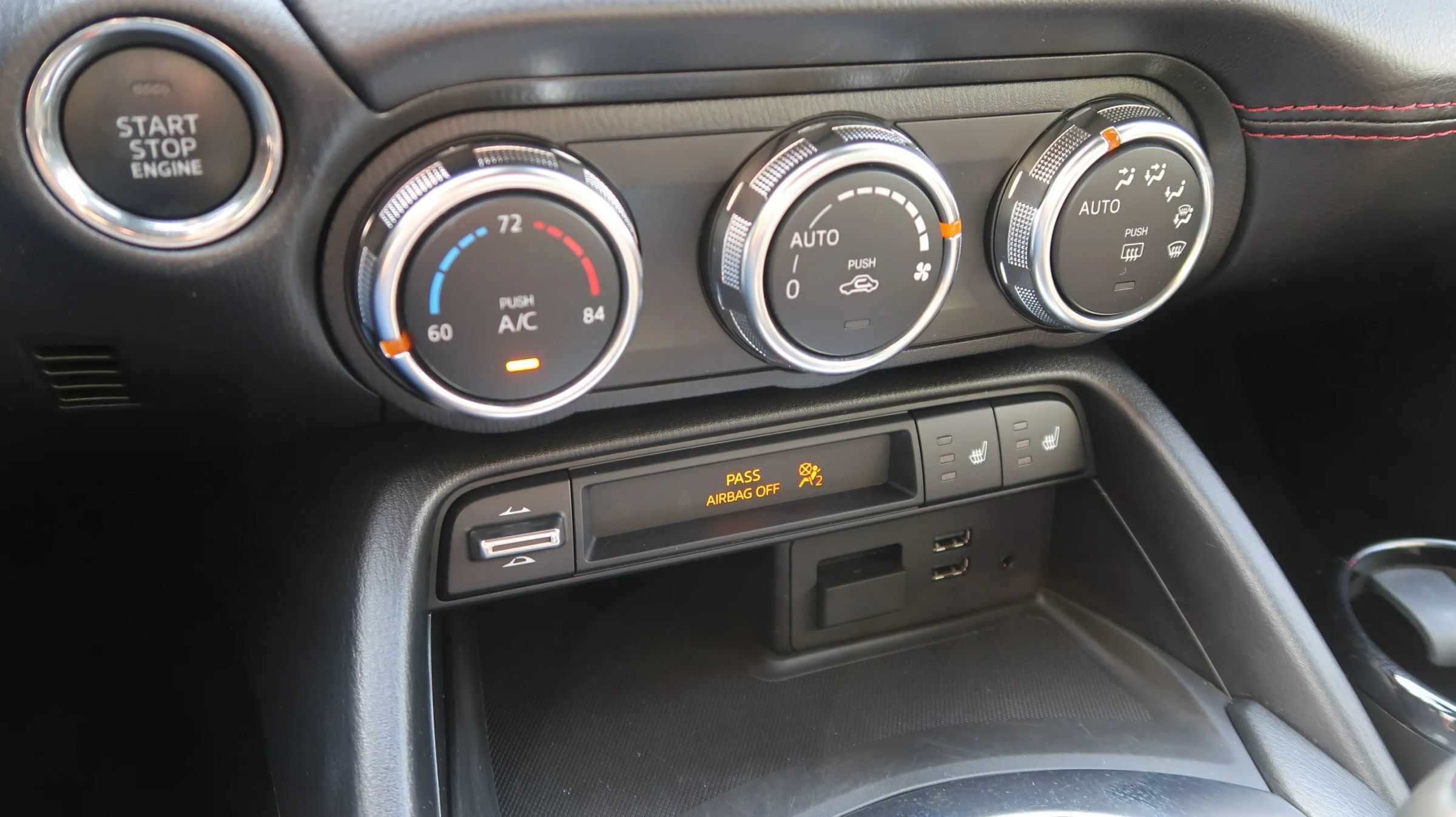 Used 2019 MAZDA MX-5 Miata RF Grand Touring RWD image 25