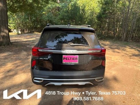 Used 2022 Kia Seltos S FWD image 10