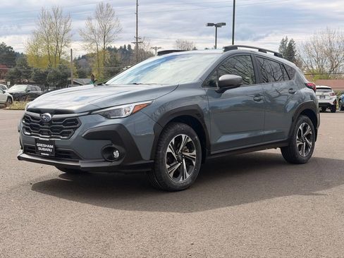 Used 2024 Subaru Crosstrek 2.0i Premium image 3
