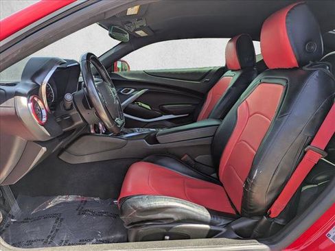 Used 2021 Chevrolet Camaro LT w/ Technology Package RWD image 16
