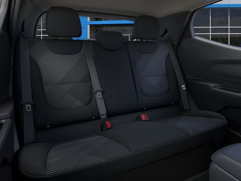 New 2027 Chevrolet Bolt LT w/ Comfort Package image 17