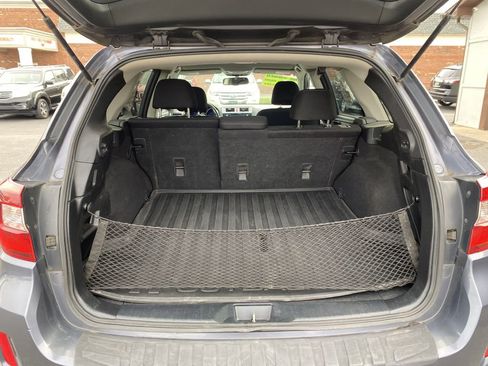 Used 2015 Subaru Outback 2.5i Premium image 16