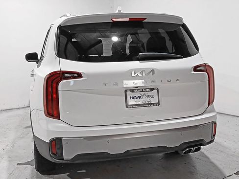 Used 2025 Kia Telluride S FWD image 5