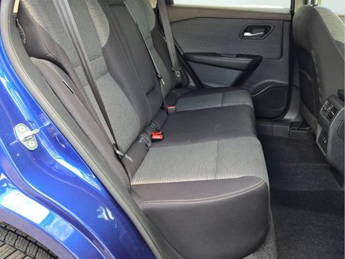 Used 2021 Nissan Rogue SV AWD/4WD image 36