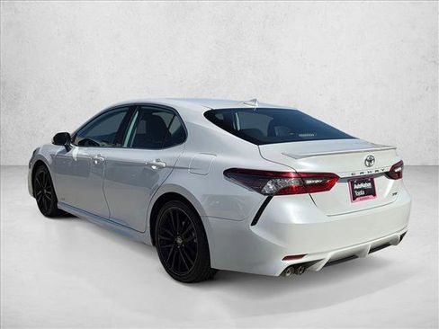 Used 2023 Toyota Camry XSE FWD image 8
