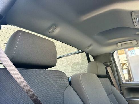 Used 2017 GMC Sierra 1500 SLE w/ SLE Preferred Package image 17