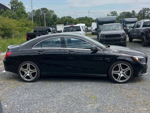 Used 2019 Mercedes-Benz CLA 250 4MATIC image 3