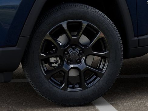 New 2026 Jeep Compass Latitude AWD/4WD image 8