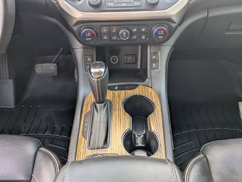 Used 2017 GMC Acadia Denali w/ Technology Package image 19