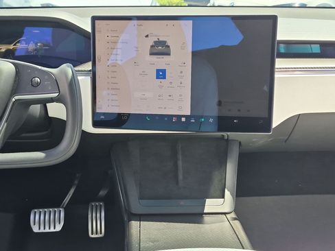 Used 2023 Tesla Model X Plaid AWD/4WD image 30