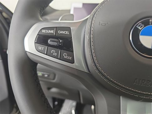 New 2026 BMW X5 xDrive40i w/ M Sport Package image 17