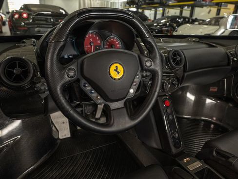 Used 2003 Ferrari Enzo RWD image 30
