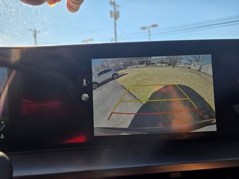 Used 2025 Kia Telluride S image 12