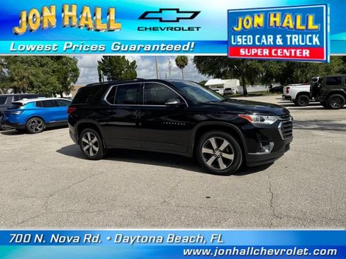 Used 2020 Chevrolet Traverse LT w/ LT Premium Package FWD image 15