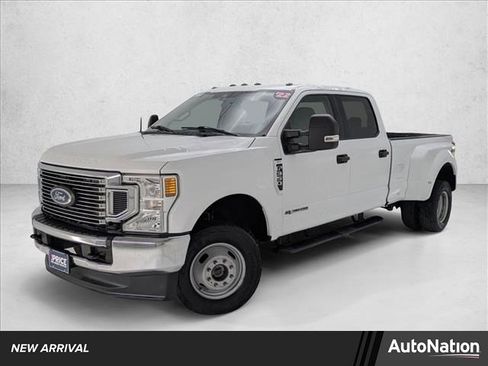 Used 2022 Ford F350 XLT image 1