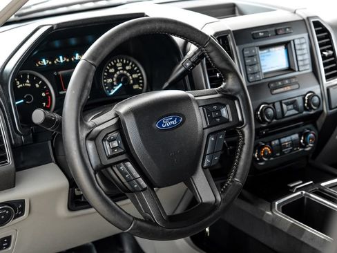 Used 2018 Ford F150 XLT w/ Equipment Group 301A Mid RWD image 12