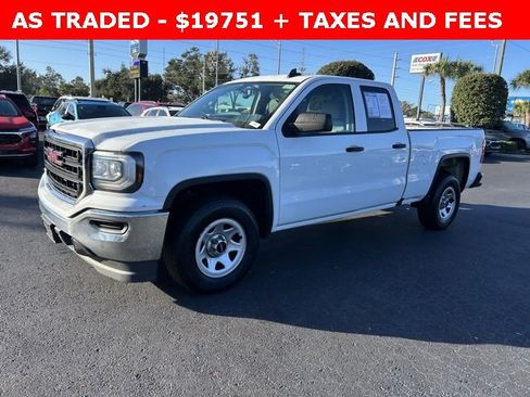 Used 2019 GMC Sierra 1500 Limited w/ Sierra Convenience Package image 3