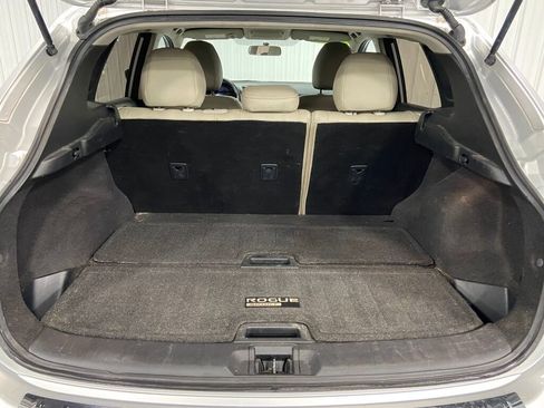 Used 2018 Nissan Rogue Sport SV w/ SV Technology Package image 11