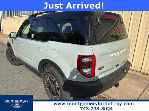 Used 2022 Ford Bronco Sport Outer Banks w/ Tech Package image 4