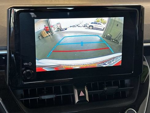 Certified 2024 Toyota Corolla LE FWD image 23