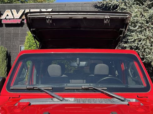 Used 2020 Jeep Gladiator Rubicon image 43