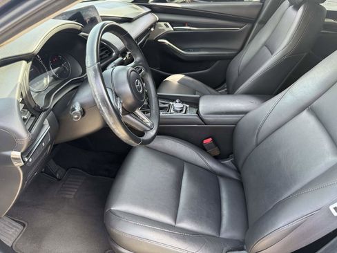 Used 2019 MAZDA MAZDA3 Back Up Cam, Easy Financing, C image 24