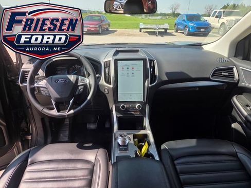Used 2024 Ford Edge SEL w/ Convenience Package AWD/4WD image 17