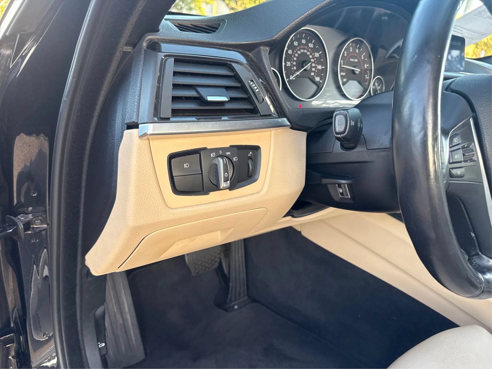 Used 2017 BMW 440i Convertible RWD image 18