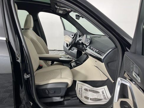 Used 2023 BMW X1 xDrive28i w/ Convenience Package AWD/4WD image 35