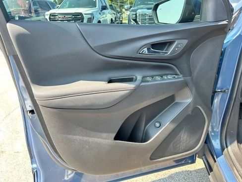 Used 2024 Chevrolet Equinox RS AWD/4WD image 26