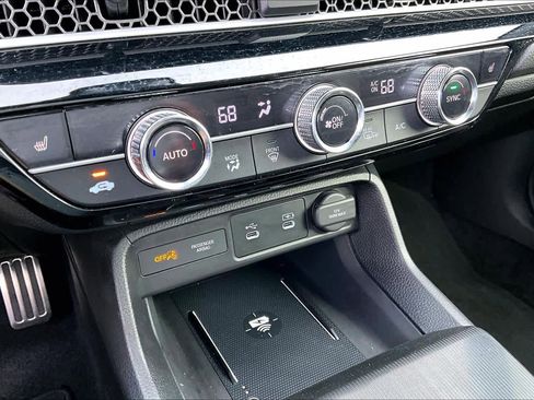 Certified 2025 Honda Civic Sport Touring image 31