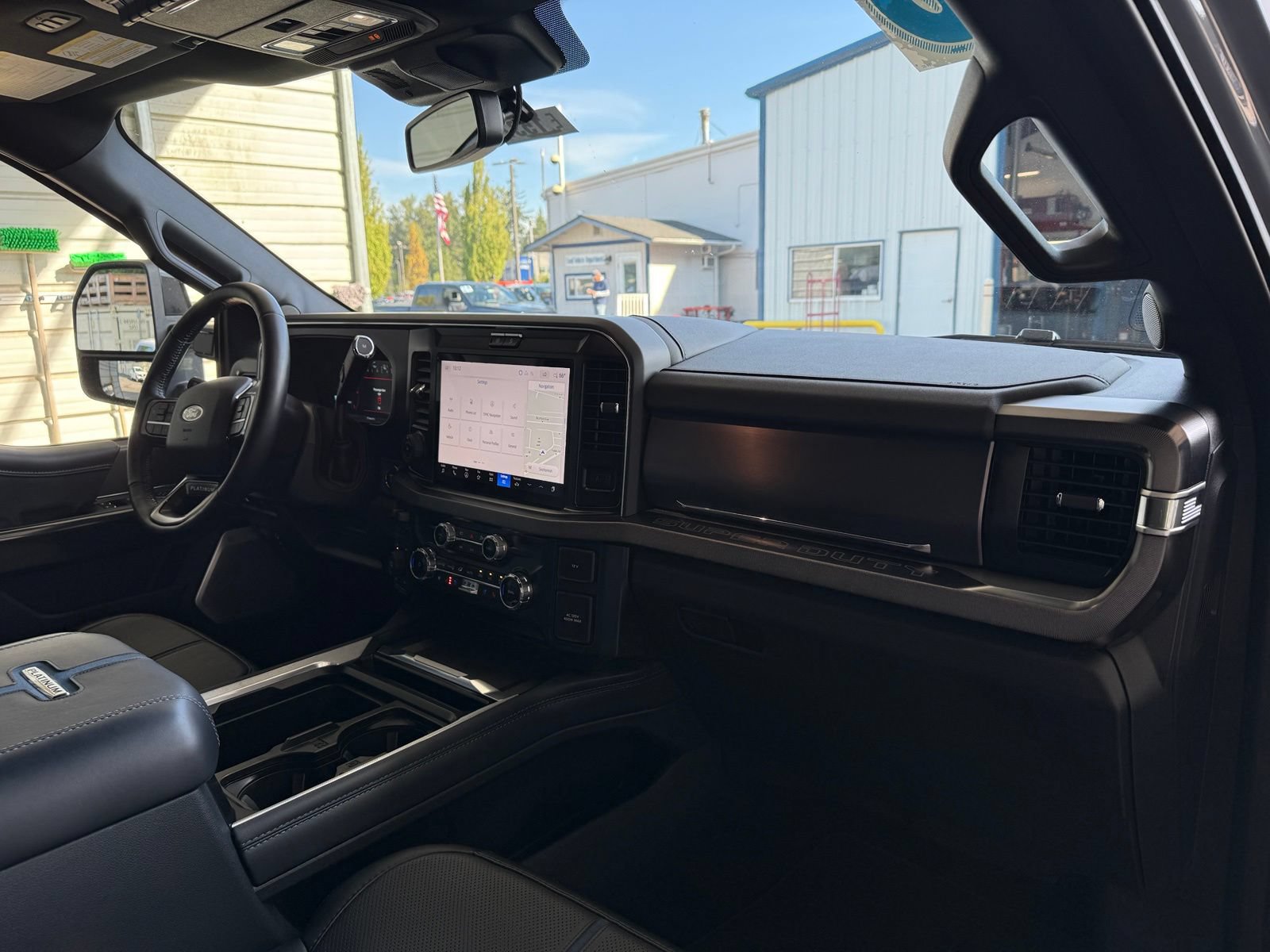 Used 2026 Ford F250 Platinum AWD/4WD image 11