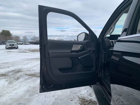 Used 2025 Ford Expedition Max Active image 24