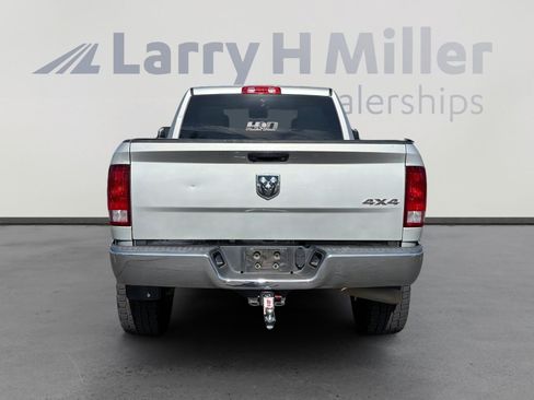 Used 2018 RAM 2500 Tradesman w/ Chrome Appearance Group AWD/4WD image 5