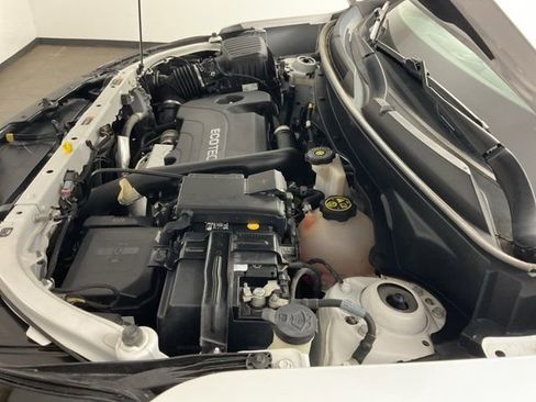 Used 2019 Chevrolet Equinox LT image 19