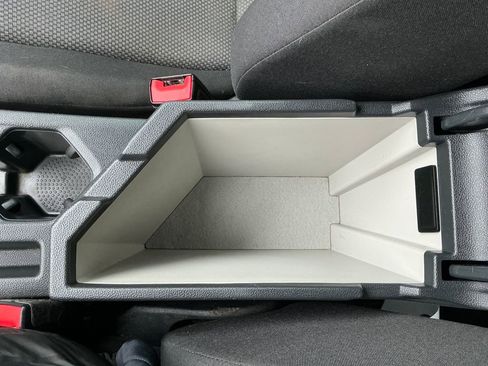 Used 2021 Volkswagen Jetta S image 31