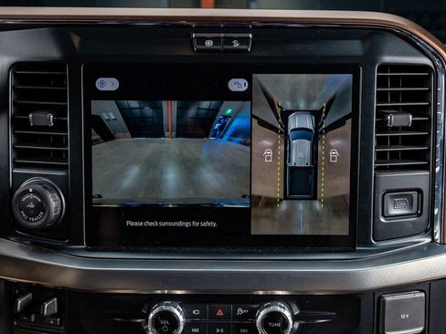 Used 2025 Ford F250 King Ranch w/ Tremor Off-Road Package image 26