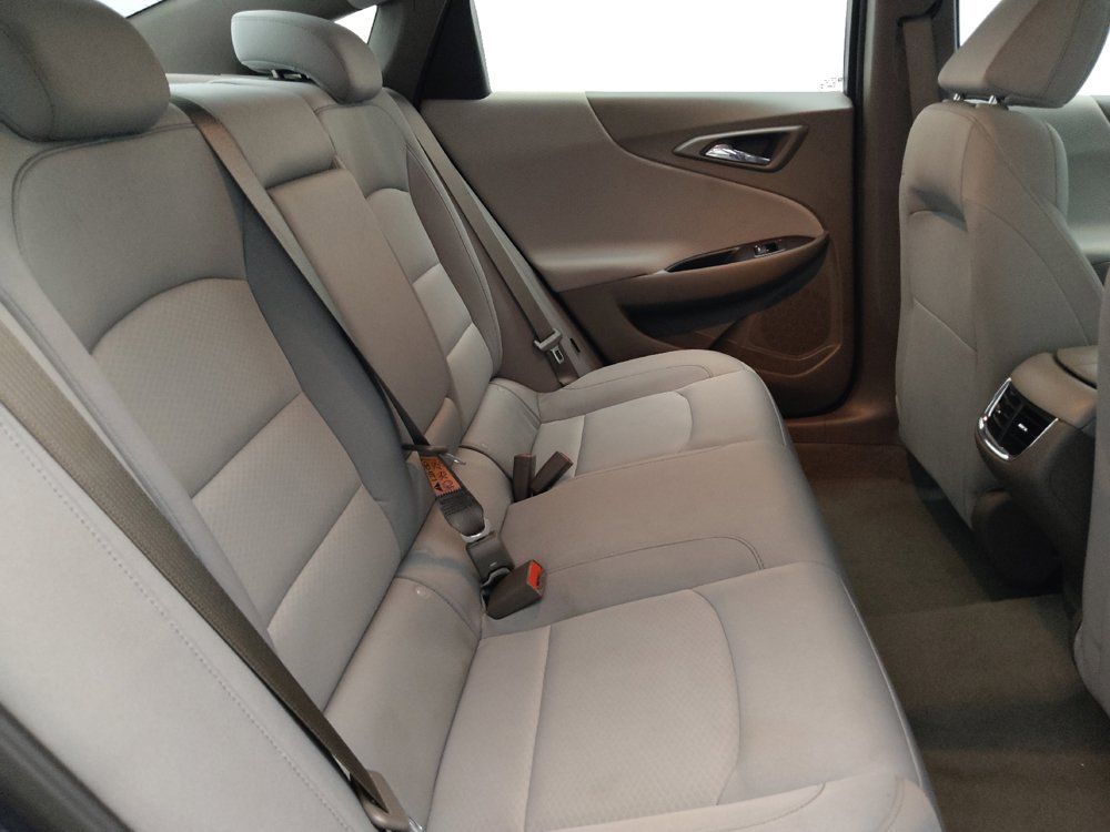 Used 2025 Chevrolet Malibu LT FWD image 19