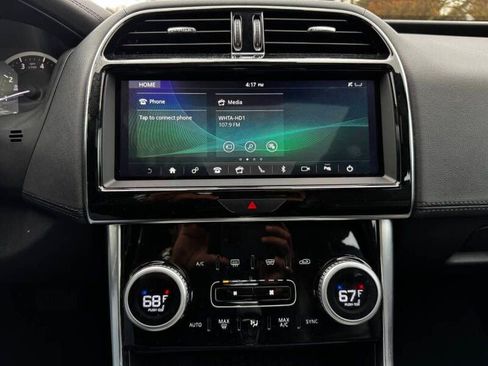 Used 2020 Jaguar XE S image 16