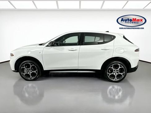 Used 2024 Alfa Romeo Tonale Ti AWD/4WD image 9