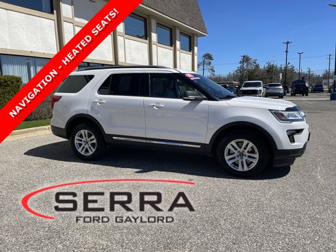 Used 2019 Ford Explorer XLT AWD/4WD image 1