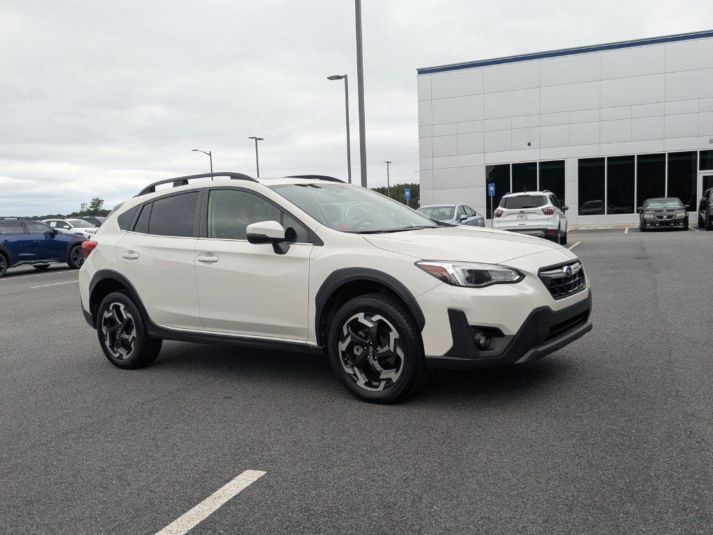 Used 2023 Subaru Crosstrek 2.5i Limited AWD/4WD image 2