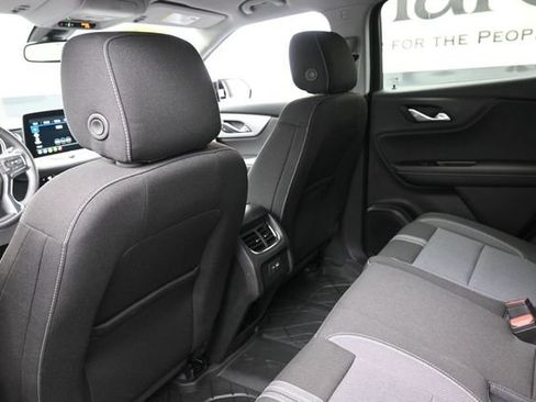 Used 2024 Chevrolet Blazer LT w/ Convenience Package FWD image 23